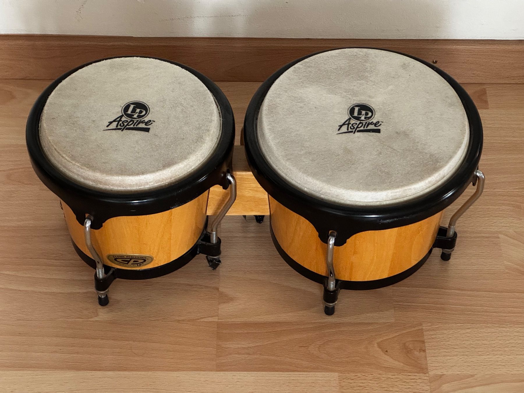 Musikinstrumente: CP LP Aspire Bongos – Gebraucht aus Zürich von colorblindrummer