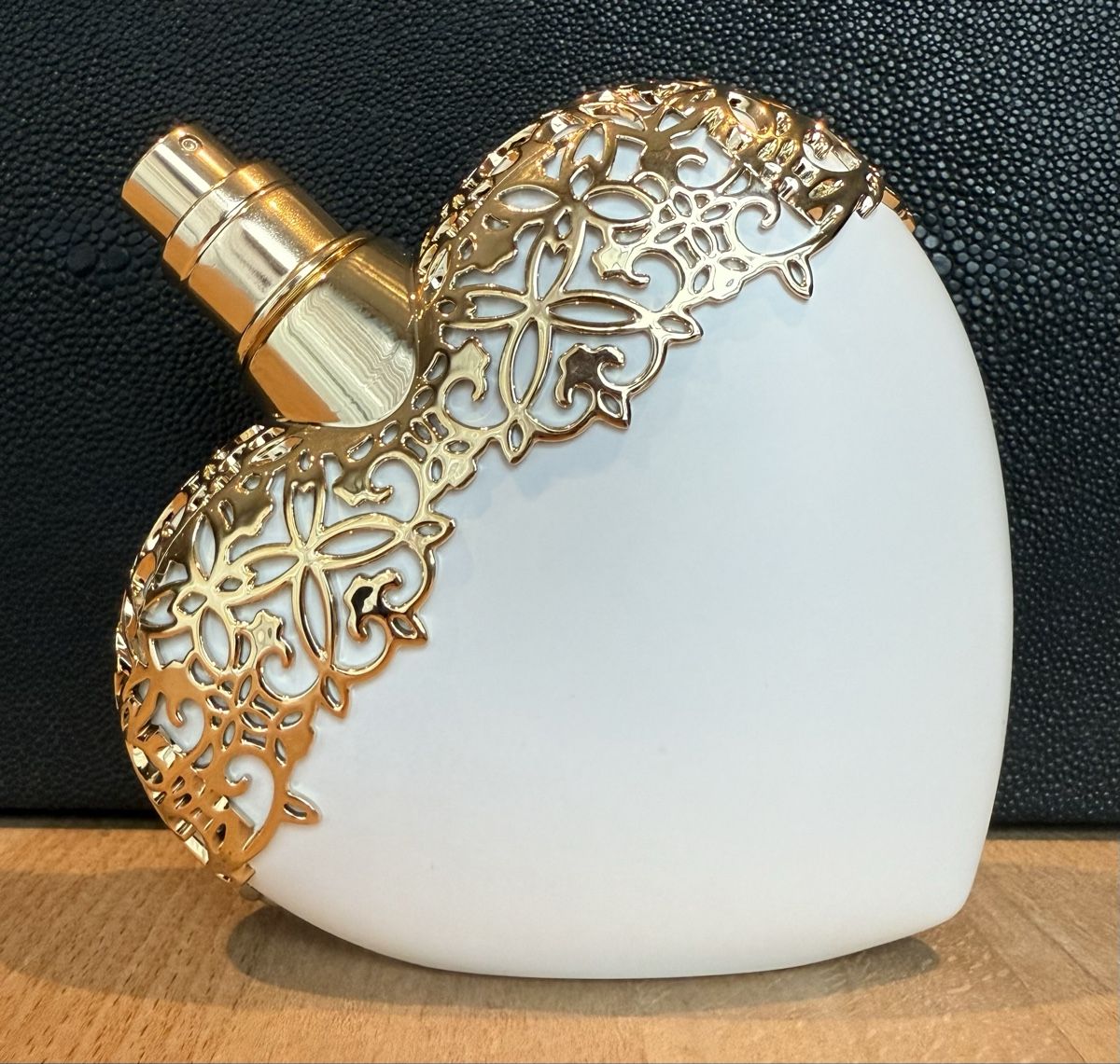 Profumi & Eau de Toilette: ENDLESS LOVE VON ENGELSRUFER – Usato da Kölliken venduto da deleina 1