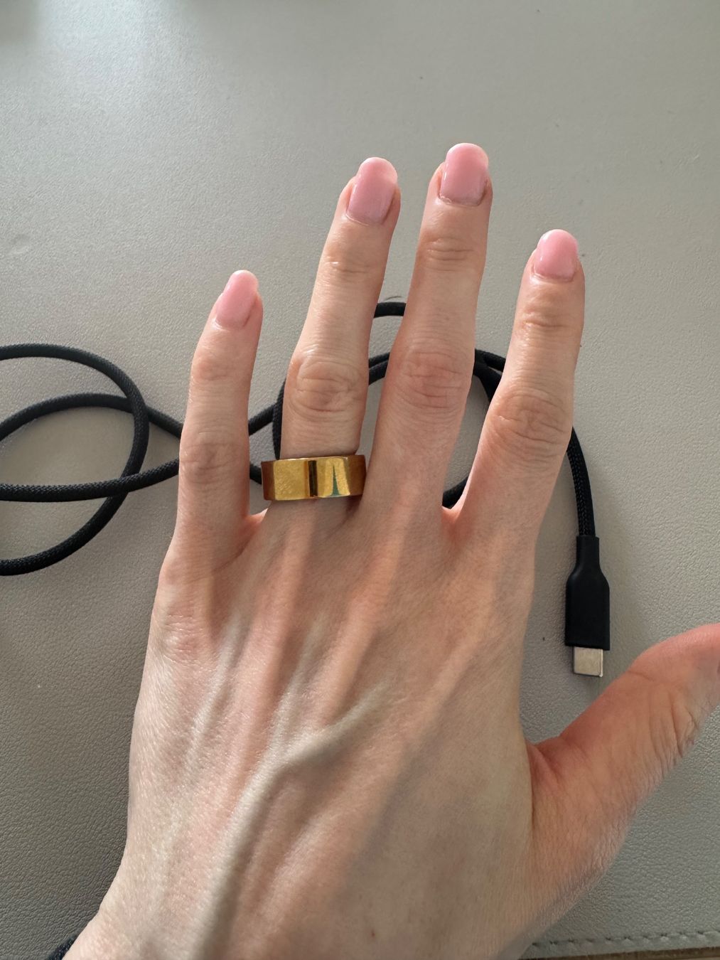 Anelli: Ultrahuman AIR Ring Gold Grösse 6 NEU – Usato da Zürich venduto da sfax 7