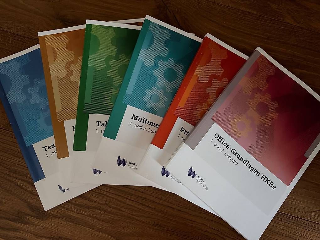 Bücher: Wings Lernmedien Gesamtunterlage HKBe – Gebraucht aus Möriken AG von moe_nzv6