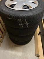4 Winterreifen Michelin auf Renault-Felgen