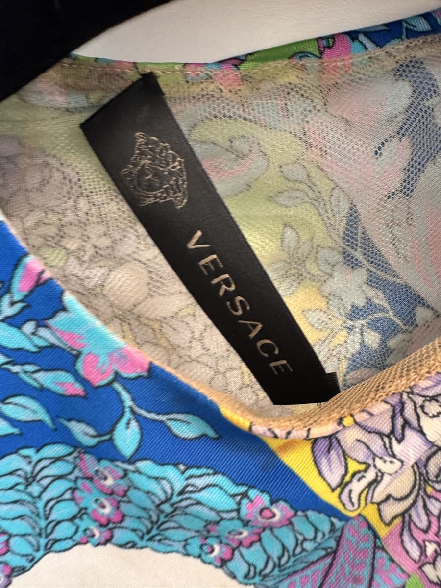 Versace Vestiti: Robe Versace parfaite pour soirée, vacances, été – Usato da Territet venduto da Mon_vide_dressing 4