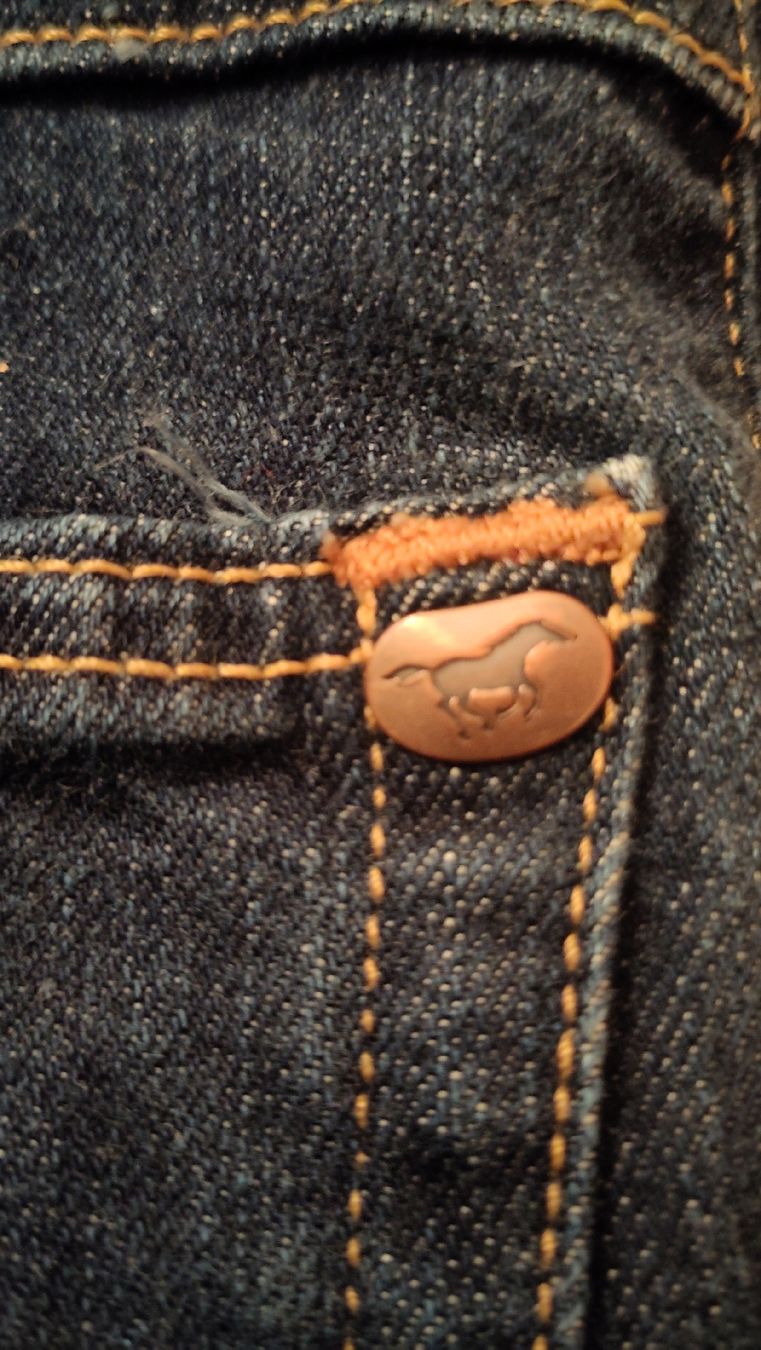 Jeans: Original Mustang Jeans – Usato da Bassersdorf venduto da Narvik2000 1
