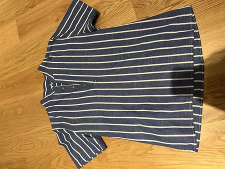 Neuwertiges Herren-Sommerhemd, Grösse M, gestreift blau 48