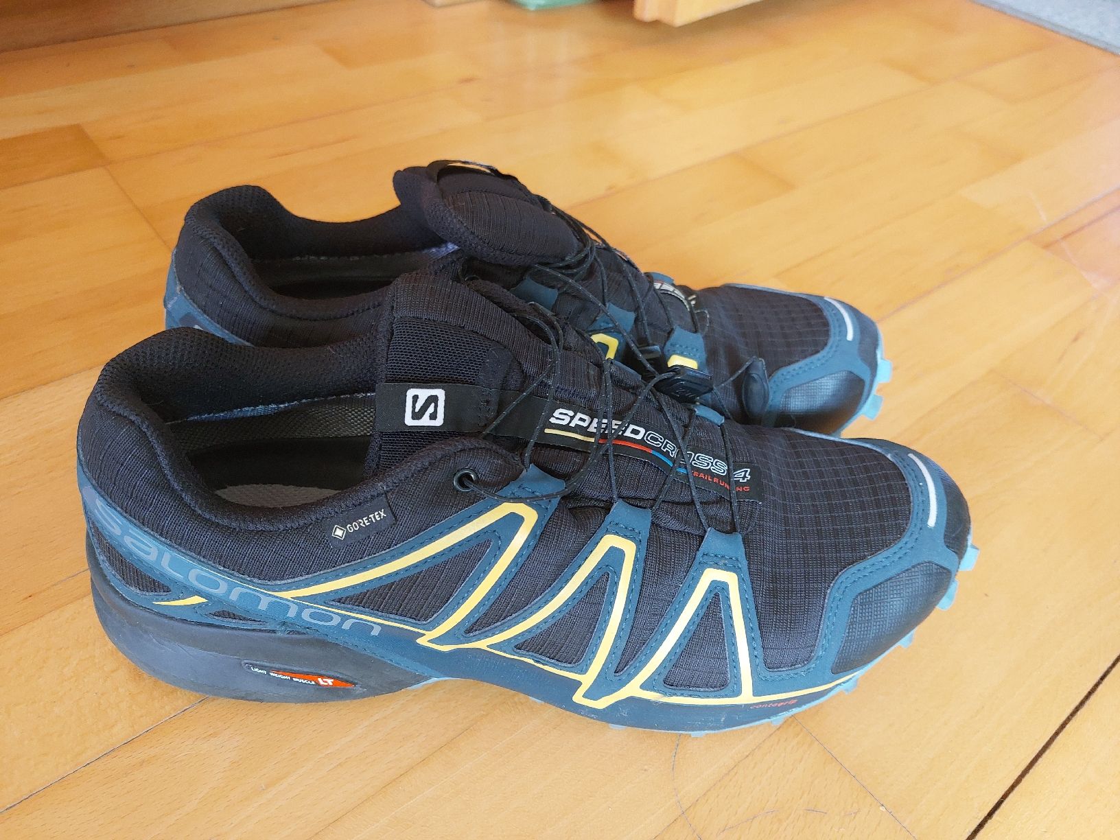 Salomon Scarpe da uomo: Herren Salomon Schuhe Gr 44.5 – Usato da Landquart venduto da Cedes