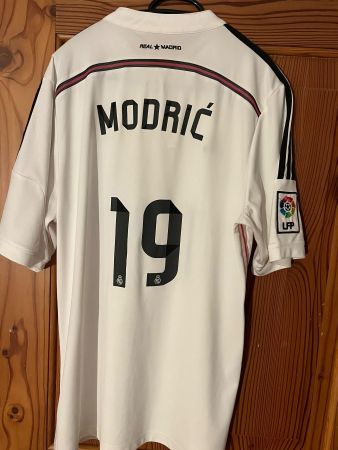 Trikot Luka Modric Real Madrid #19 Saison 2014/15 Grösse L