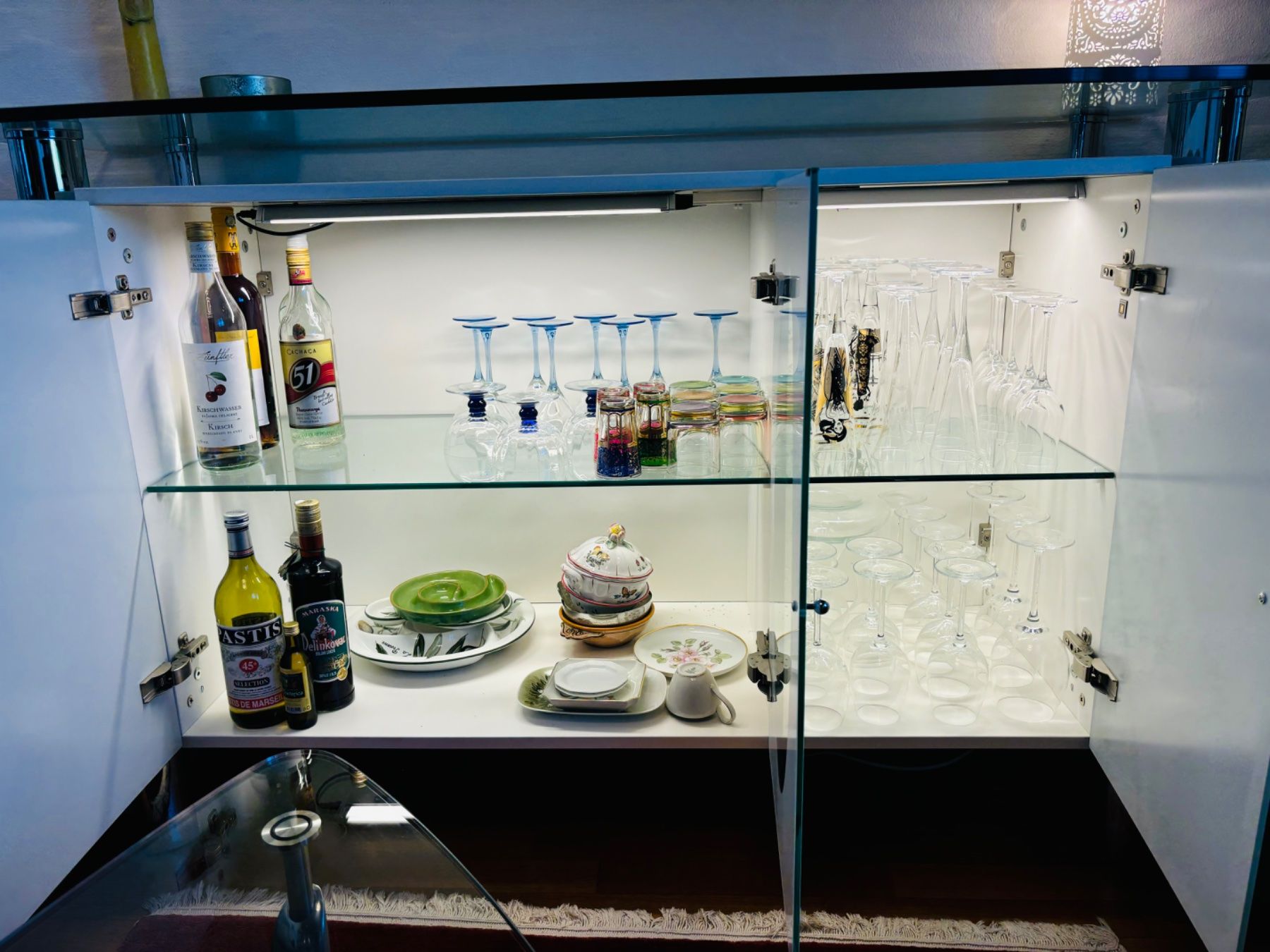 Vitrines: Glas Vitrine - Sideboard – D'occasion à Adliswil par Rai_ki 4