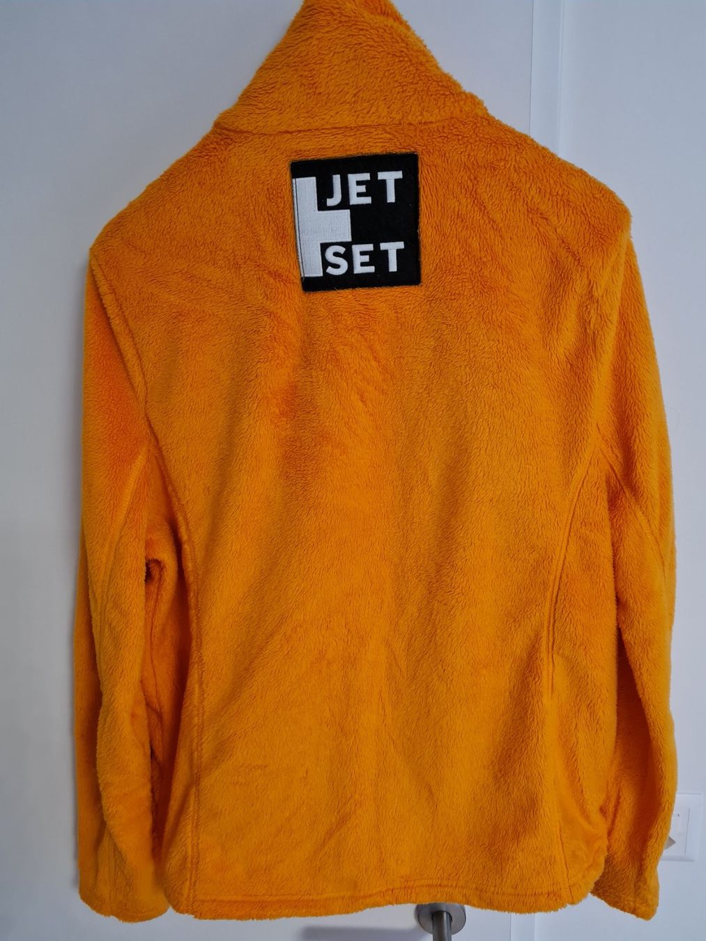 Jacken: JET SET JACKE ORANGE GR. M – Gebraucht aus Steg im Tösstal von goldlionfree 1