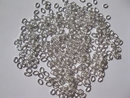 200 Spaltringe, Binderinge versilbert, oval 5 x 3,5 /0,5mm