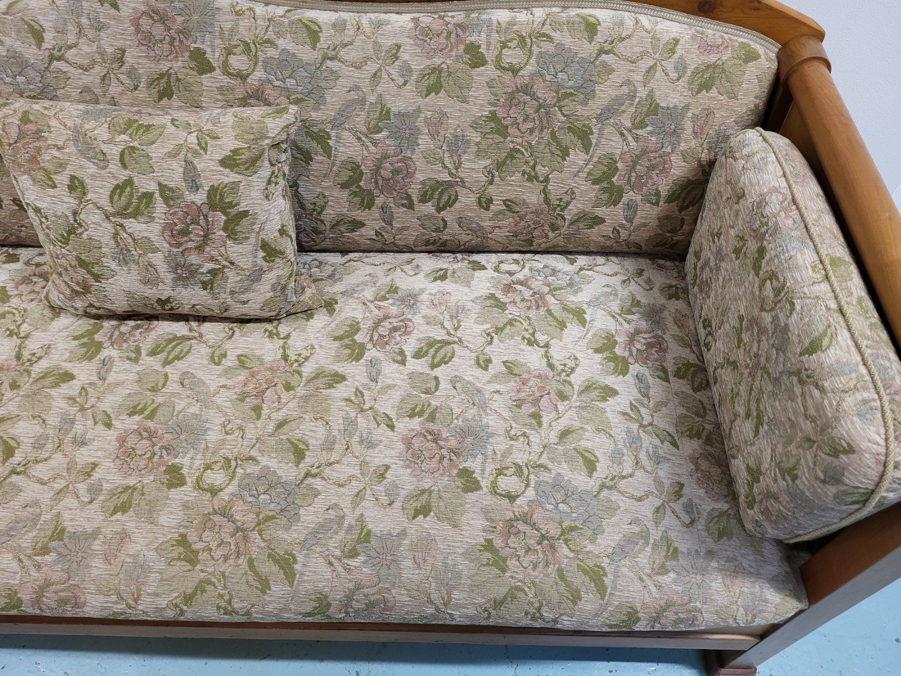 Sofas: Biedermeier Sofa – Gebraucht aus Brügg BE von POU-BELLE 8
