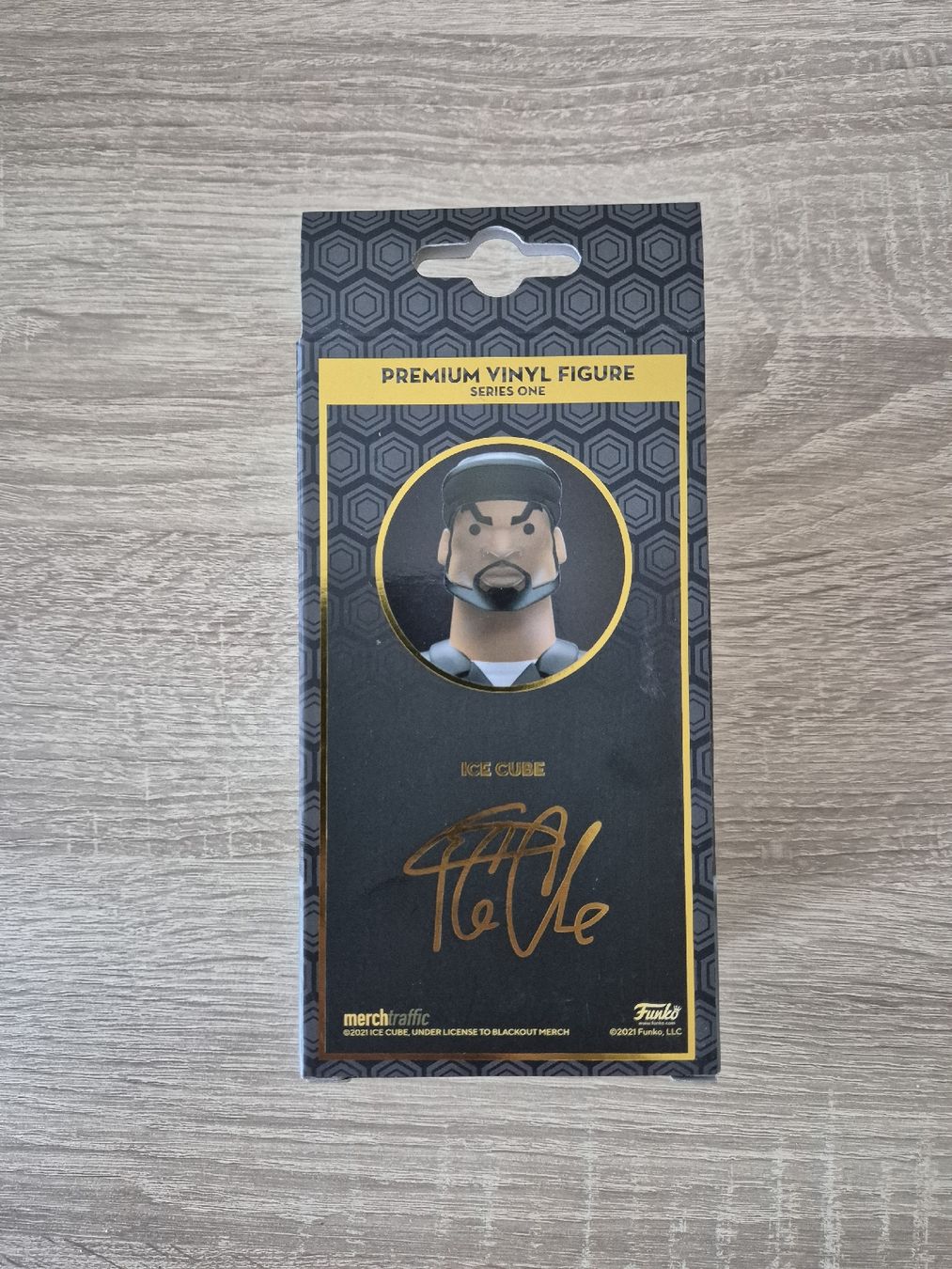 Funko Statuette: Funko Gold Ice Cube - Figurine Vinyle Premium - NEUF – Nuovo e nell'imballaggio originale da La Chaux-de-Fonds venduto da joa_5yfy 2