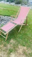 Retro Antiker Holz Liegestuhl mit Streifen -