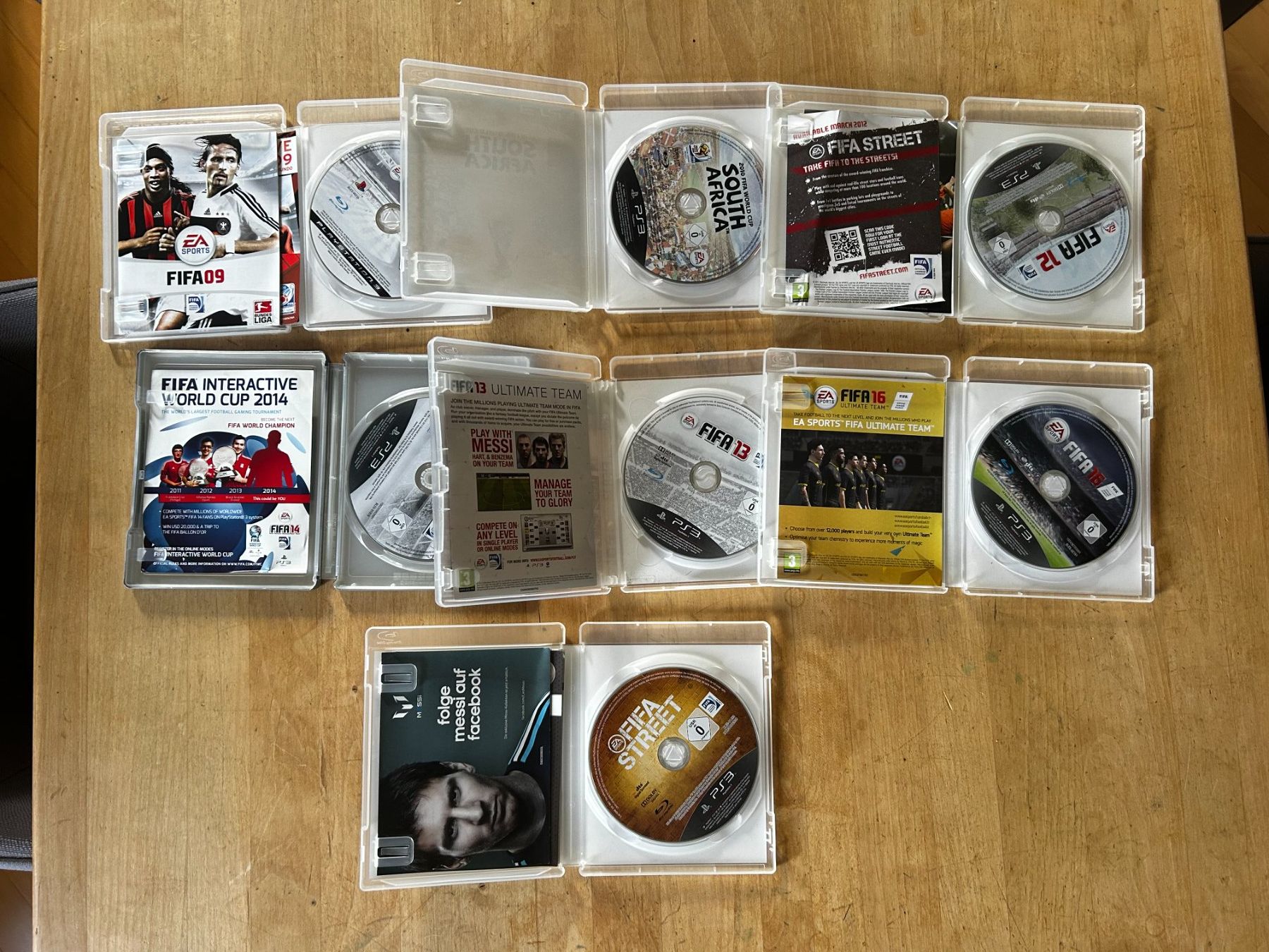 Spiele: FIFA Sammlung - Playstation 3, Playstation 2, Xbox 360 – Gebraucht aus St. Gallen von lis_cd6d 1