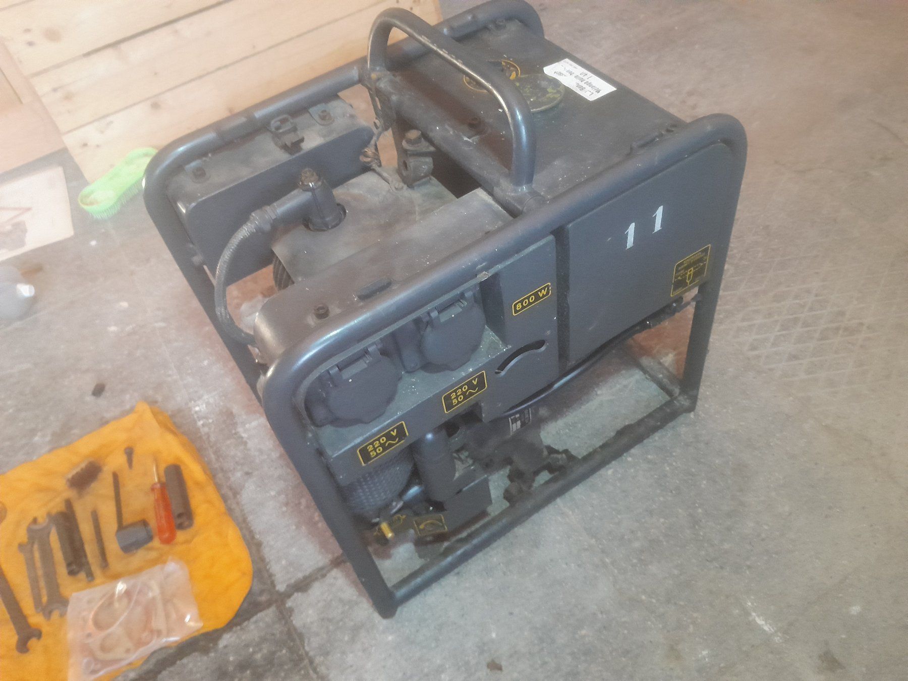Generatori di corrente: Stromgenerator Armee, MAG 800W, 1017-SRBx46 – Usato da Illnau venduto da retoter
