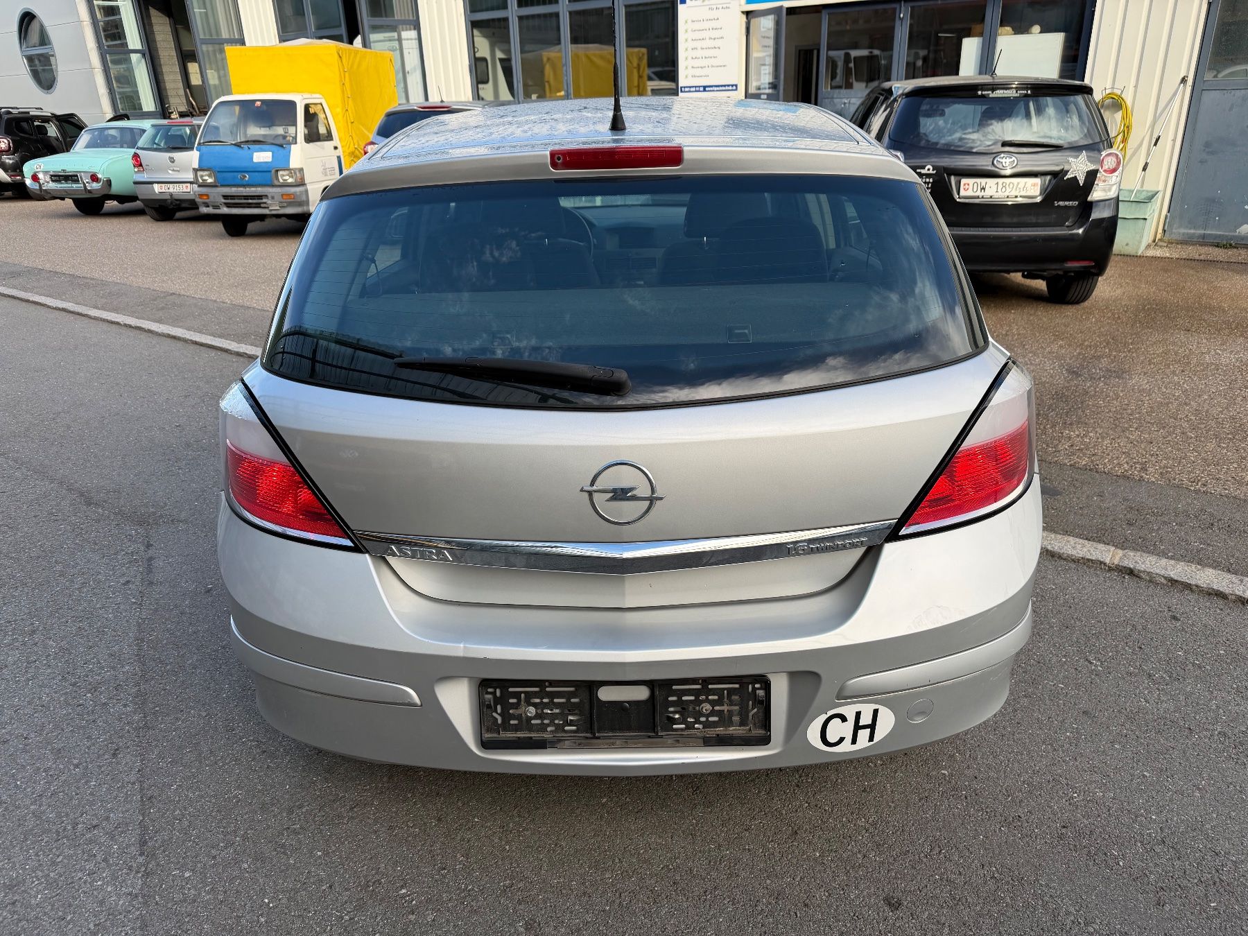 Opel Autos: Opel Astra H 16 – Défectueux à Kerns par habri01 2