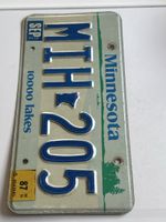 Autoschild Minnesota MTH 205 (I22)