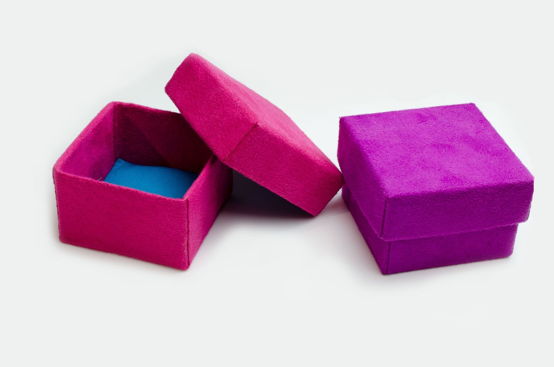 Portagioie: Kleine Schmuck Etui – Usato da Illnau venduto da PS62 1