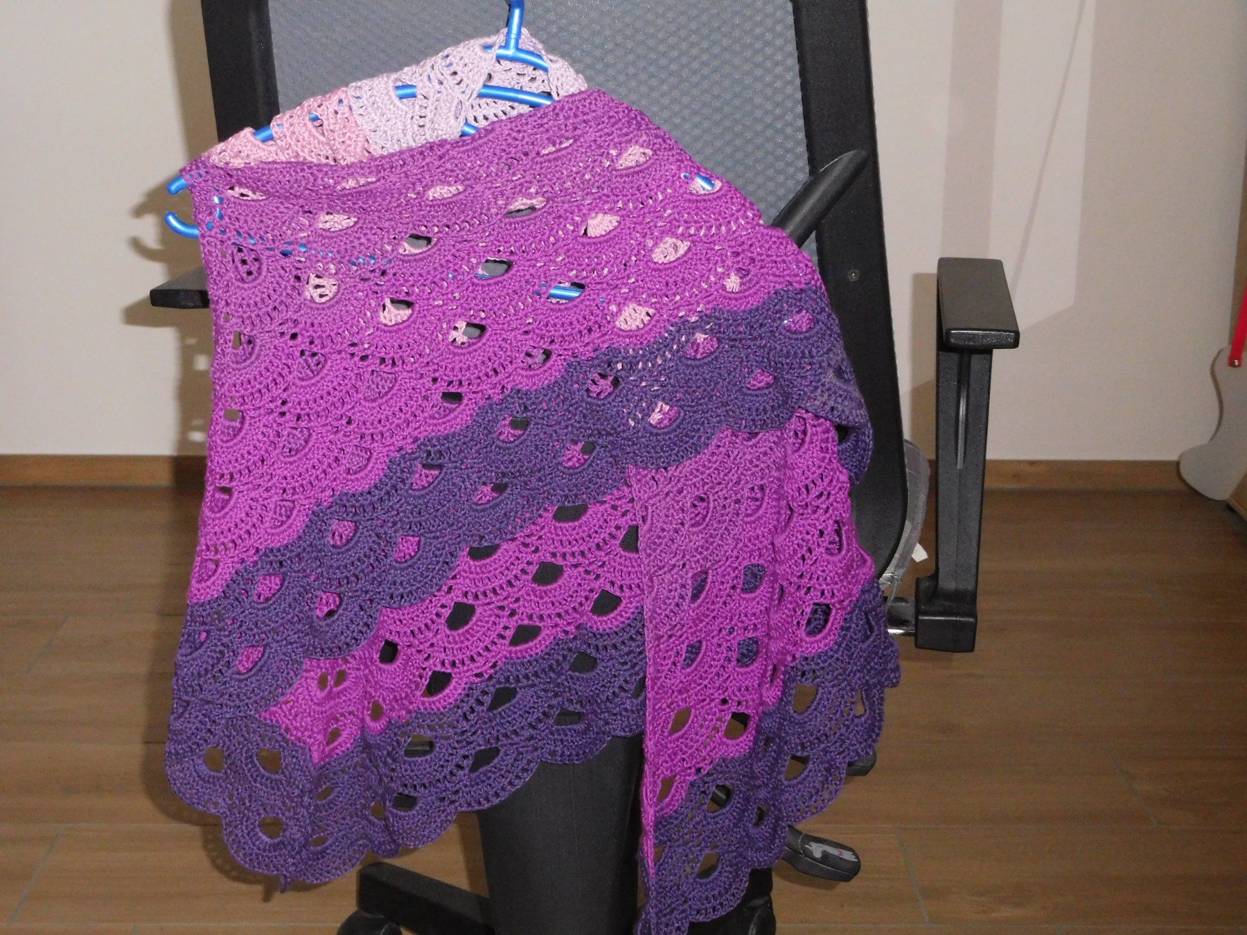 Foulards, Tücher & Schals: Tuch Dahlia – Neu (gemäss Beschreibung) aus Brittnau von Spatzelo 3