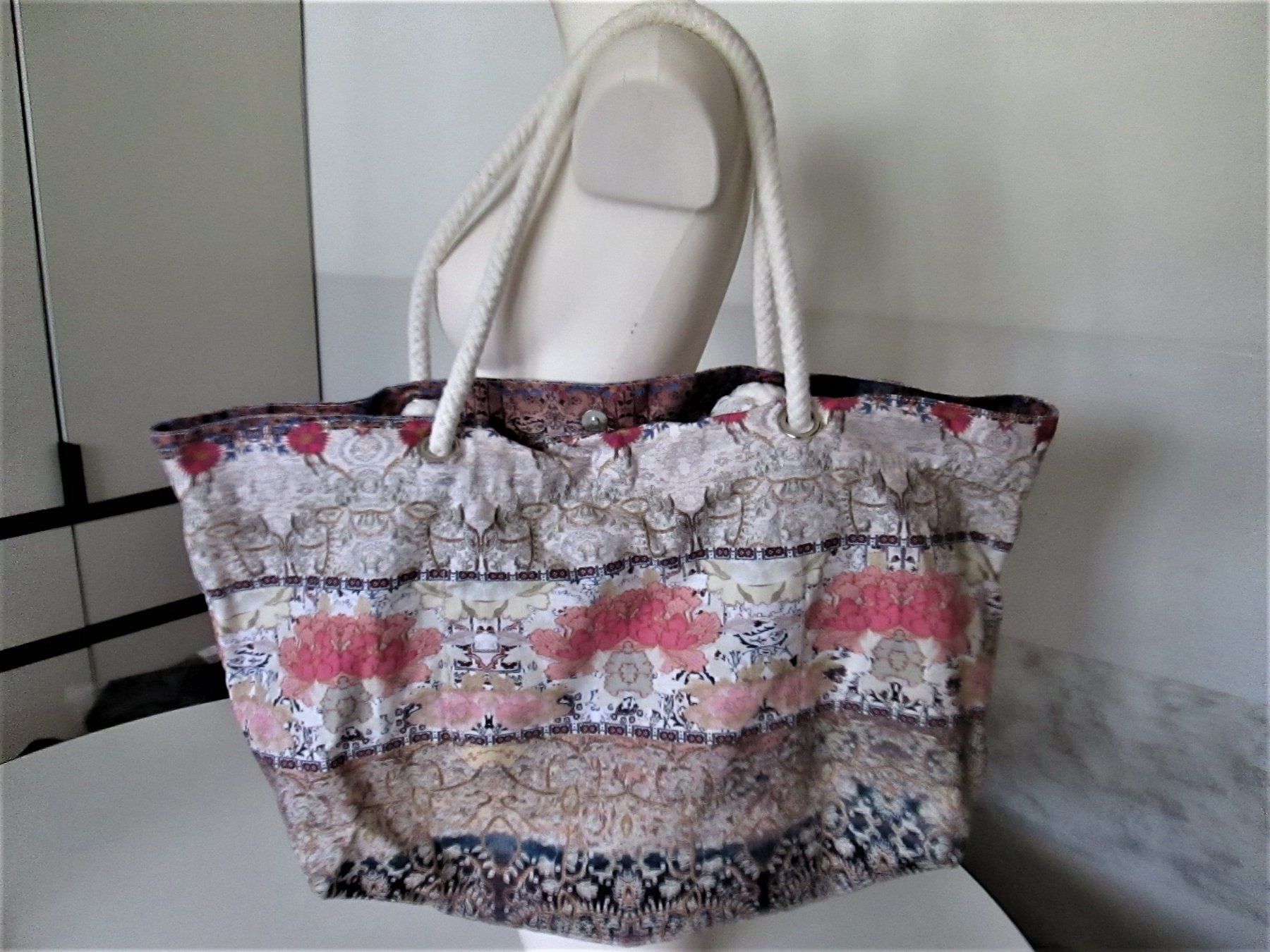 Sacs femmes: Sommertasche – D'occasion à Sementina par babucia 1