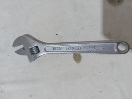 Verstellbarer Schraubenschlüssel, guter Zustand, 250mm ; 10"