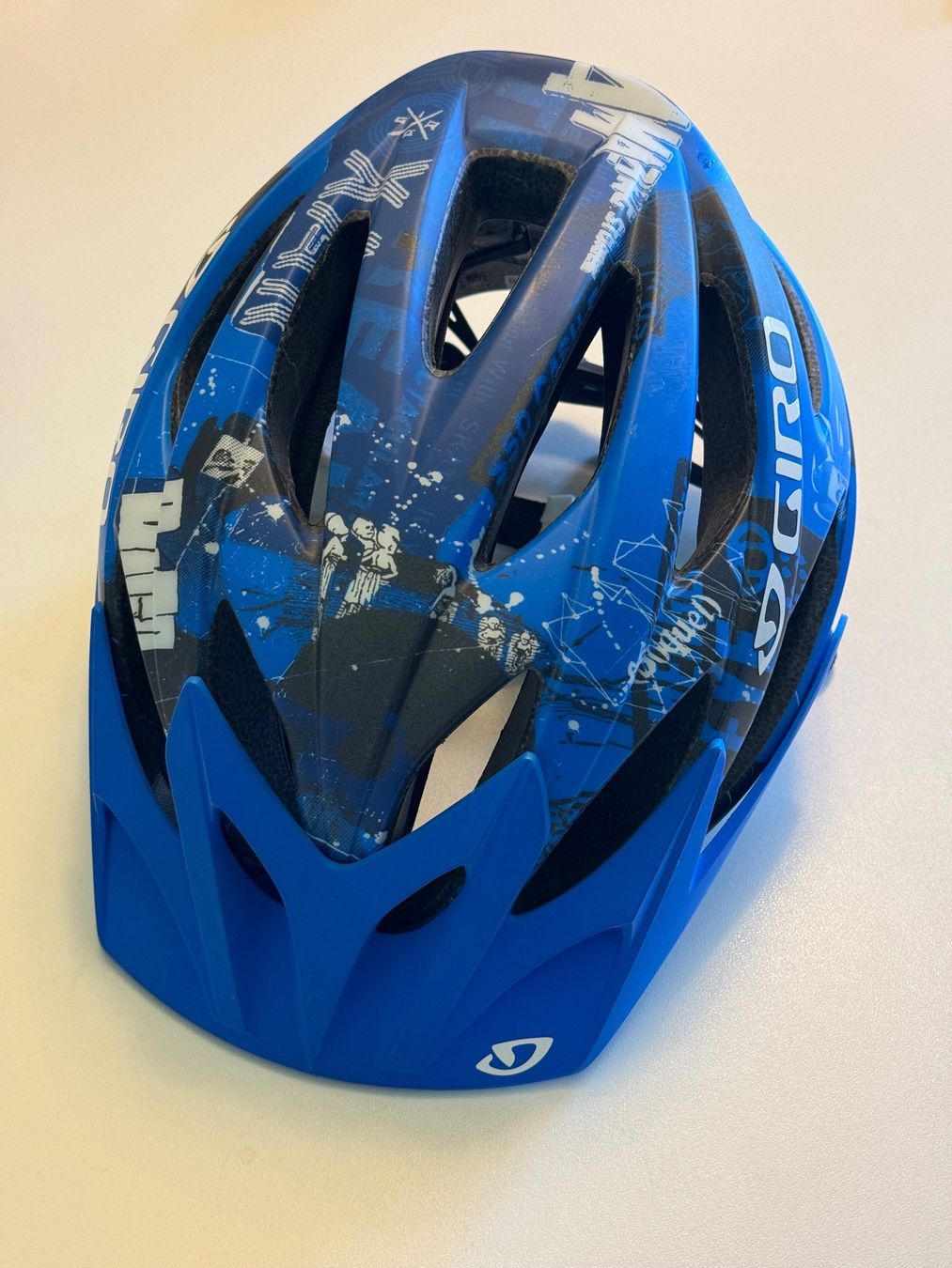 Giro Caschi: Velohelm Giro Xar (Small) – Usato da Zollikon venduto da Tarantoga
