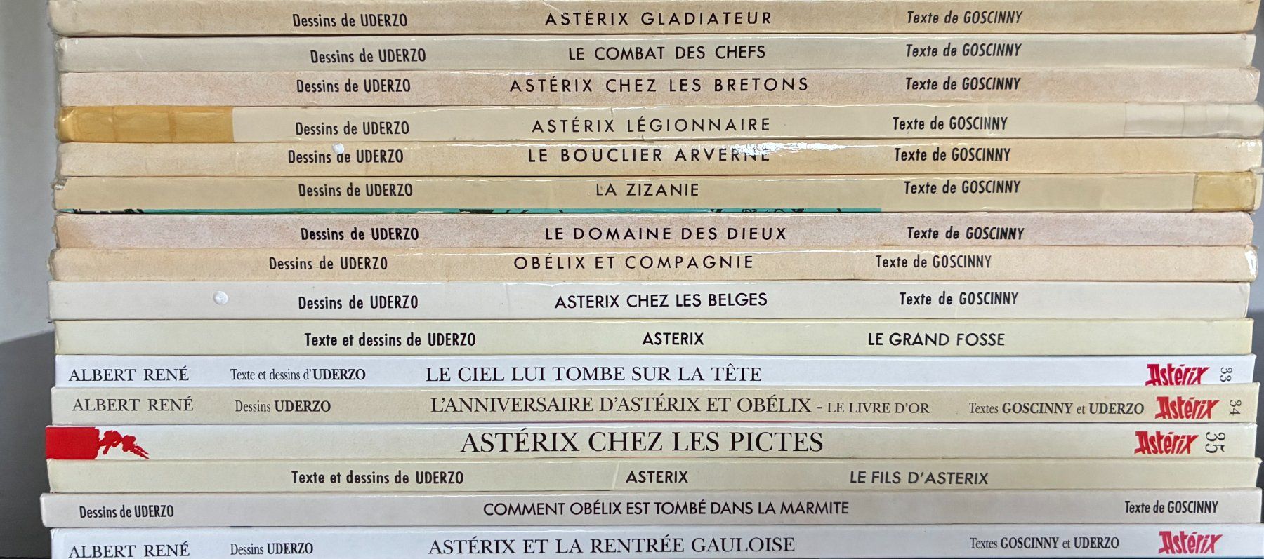 Comics: 16 albums Astérix – Gebraucht aus Moutier von Lebaladin63 1