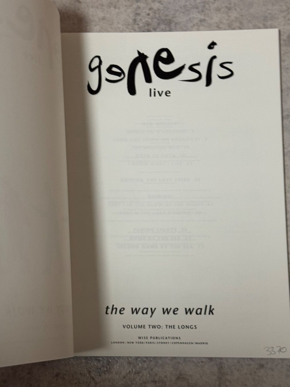 Libri: Genesis live - the way we Walk – Usato da Kaiseraugst venduto da Drasa 1