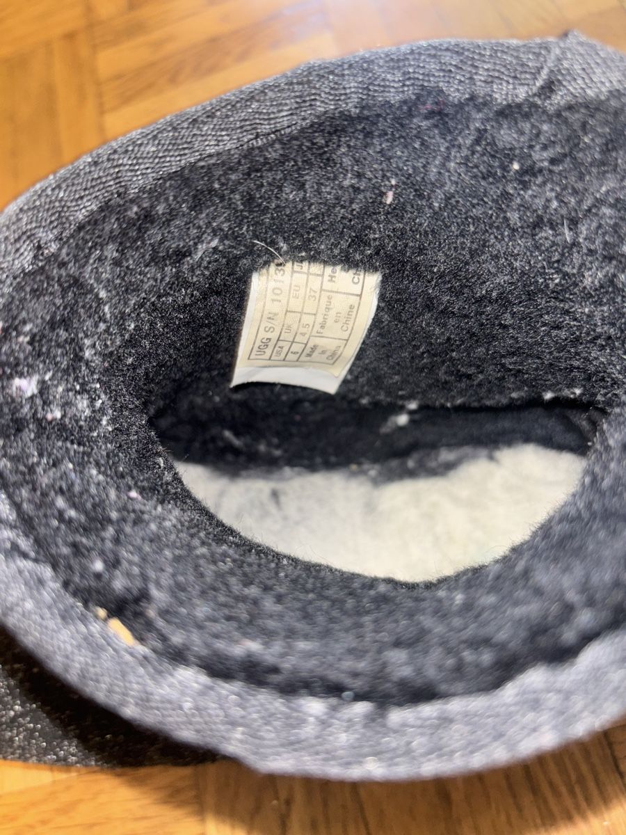 Ugg Scarpe da donna: Bottines UGG Noires Pailletées – Usato da Chêne-Bougeries venduto da sor_9rzp 4