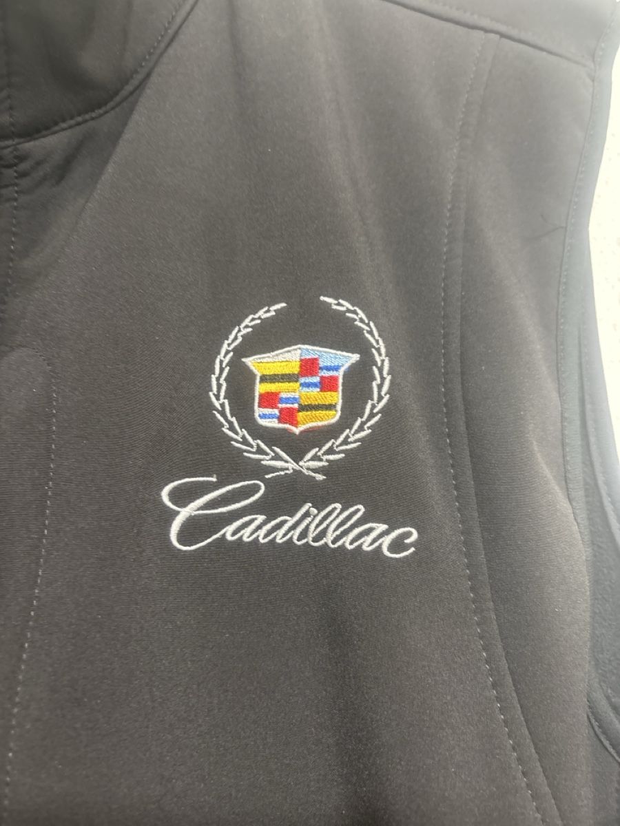 Gilets & Westen: Cadillac Softshell Weste Grösse L James & Nicholson neu – Neu (gemäss Beschreibung) aus Wallisellen von ASZT 1