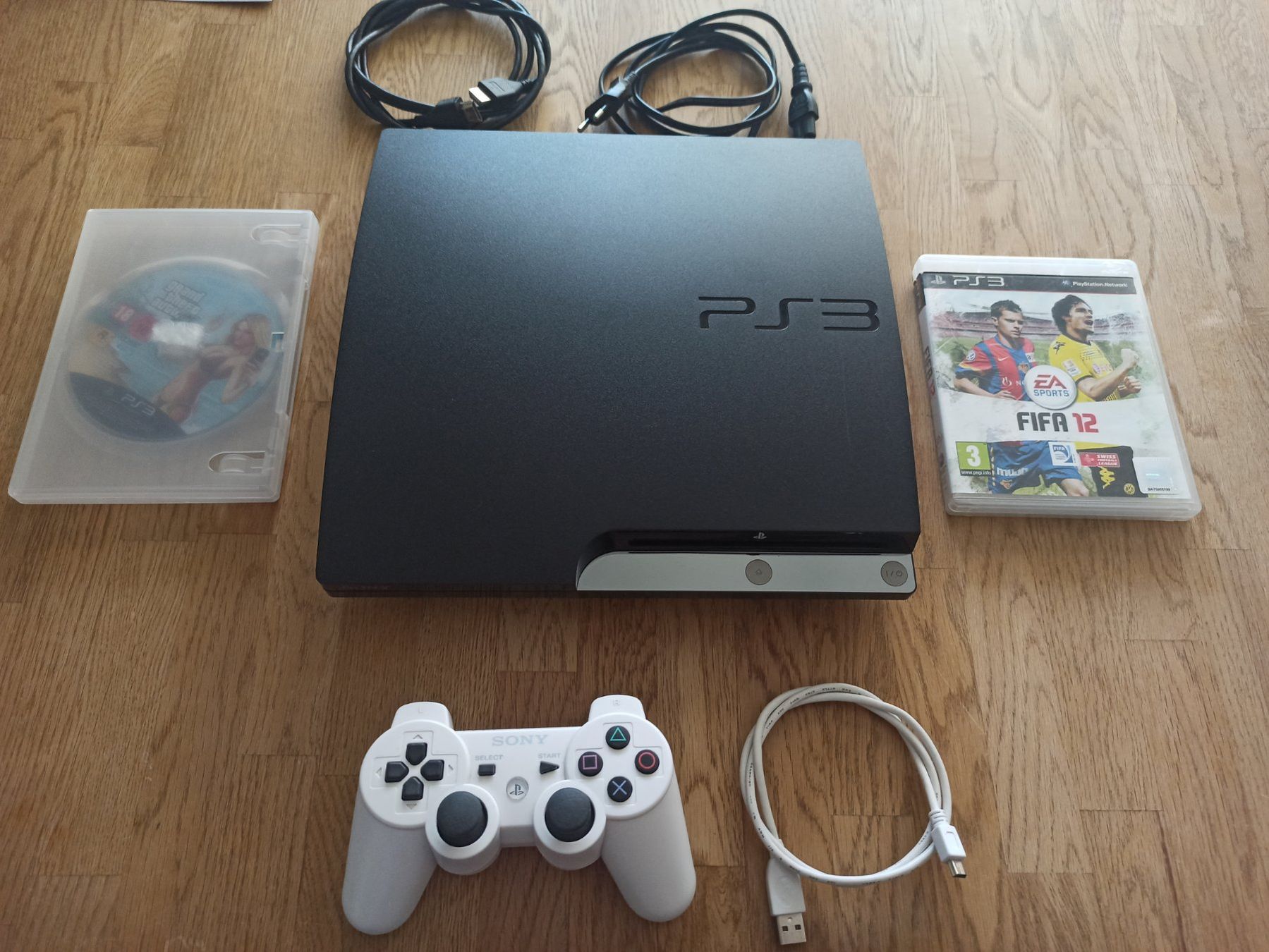 Sony Console: Sony PlayStation 3 Slim CECH-2504A 160GB / Controller / PS3 – Usato da Oberweningen venduto da mar_87mx