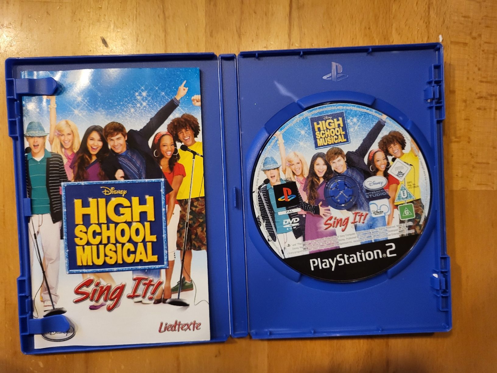 Sony Giochi: High School Musical Sing It! PS2 Spiel – Usato da Ettiswil venduto da beekeper13 2