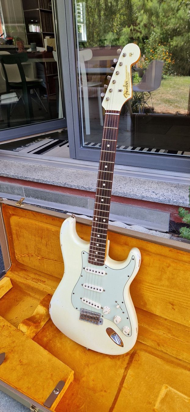 Fender Strumenti musicali: Fender Custom Shop 60's Stratocaster Relic – Usato da Sion venduto da Chris_p68 2