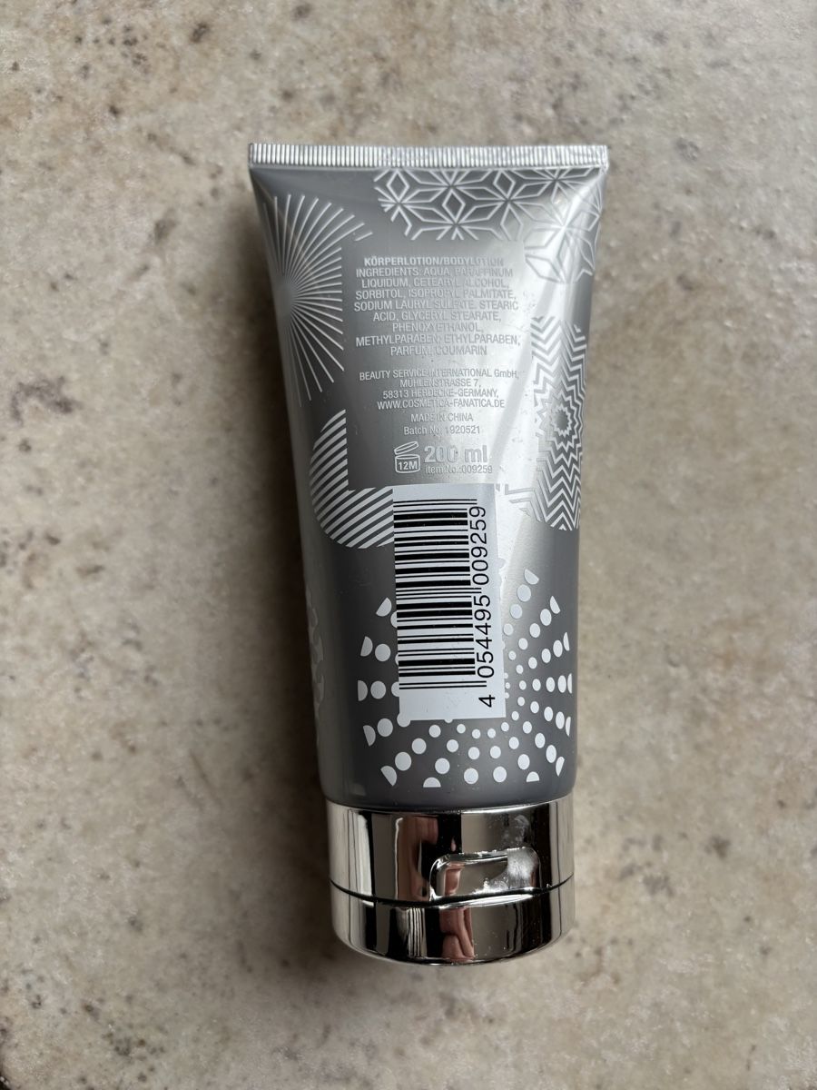 Feuchtigkeitspflege: Lotion pour le corps – Gebraucht aus Courcelon von odi_9mjv 1