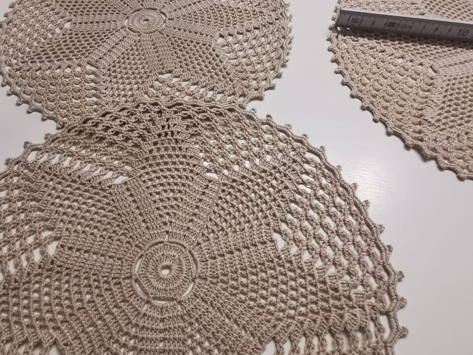 Untersetzer: 3 Tischsets gehäkelt beige NEU Napperon – Neu (gemäss Beschreibung) aus Glattbrugg von riseca 7