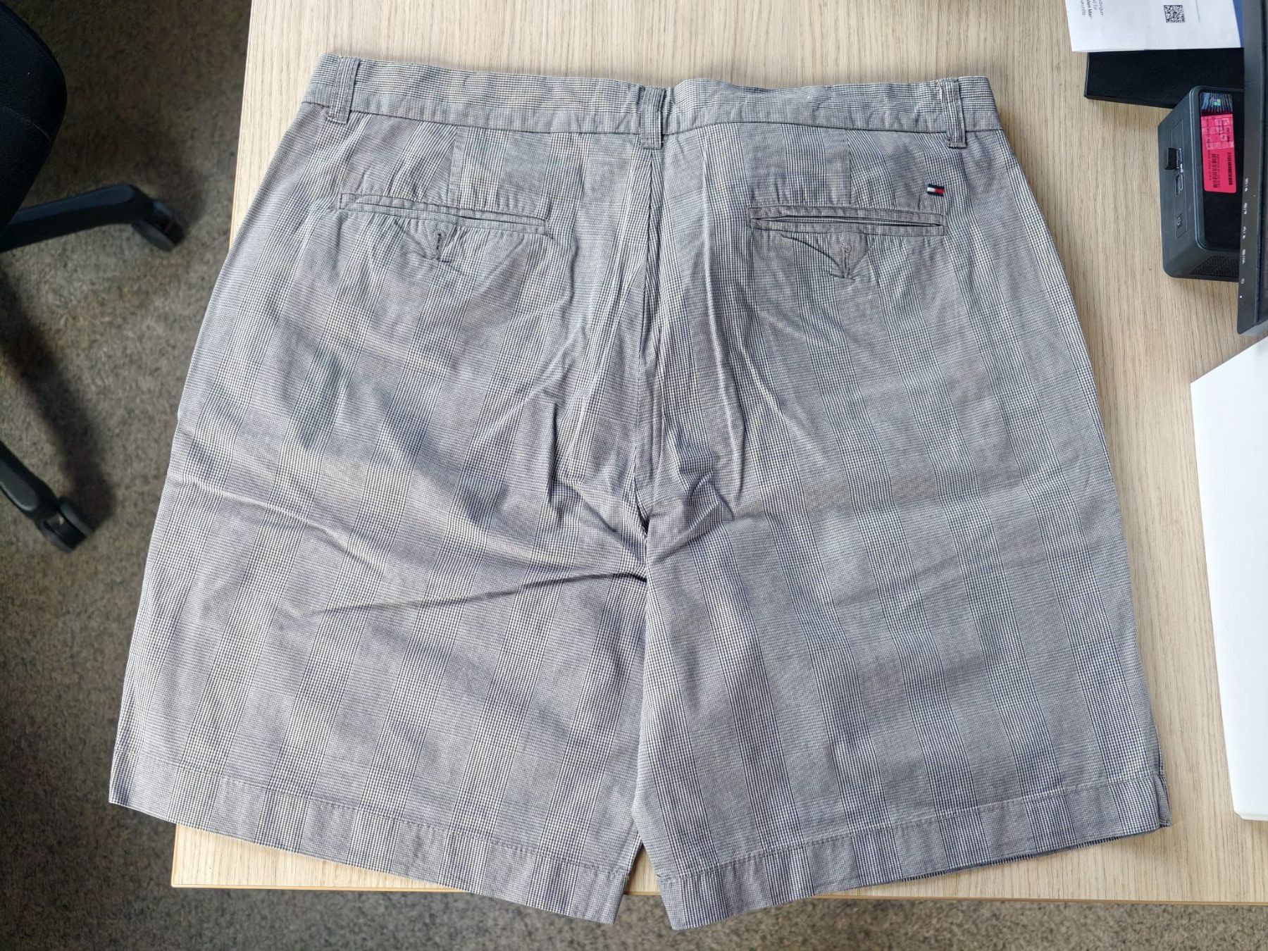 Pantaloni: Kurze Hose Tommy Hilfiger Grösse: 36 – Usato da Würenlos venduto da getskill 1