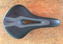 Terry-Sattel. Selle Terry