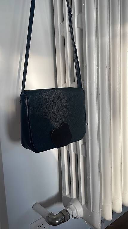Cos Taschen für Damen: Cos Tasche – Gebraucht aus Renens VD von siric1996 1