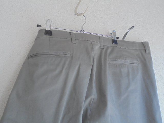 Pantaloni: Hose grau Gr. 52 – Nuovo (secondo la descrizione) da Hinwil venduto da Glasperlen 1