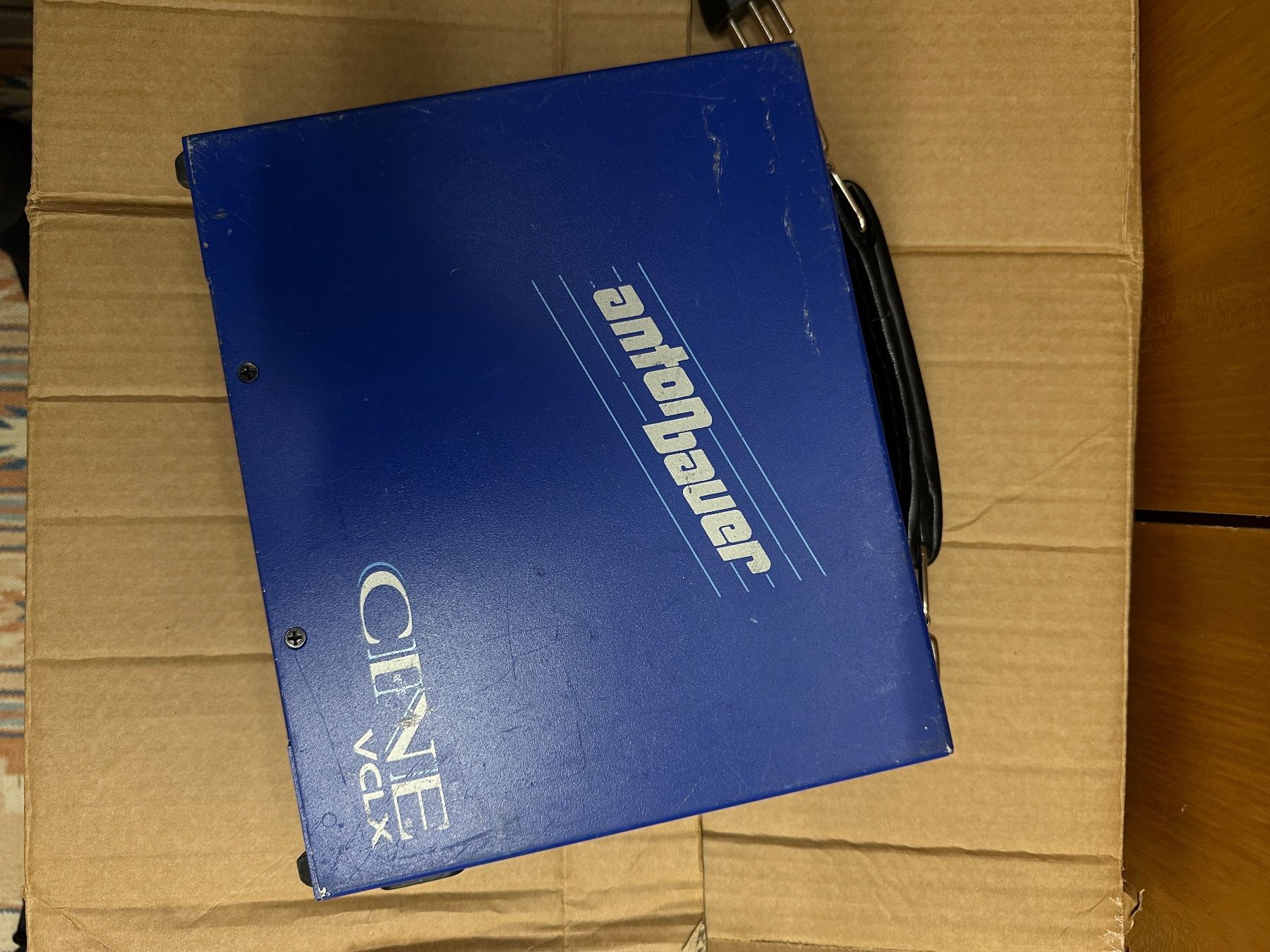 Caricatori & Batterie: Charger for Anton Bauer Cine VCLX Block Battery – Usato da Liestal venduto da fil_z6c9