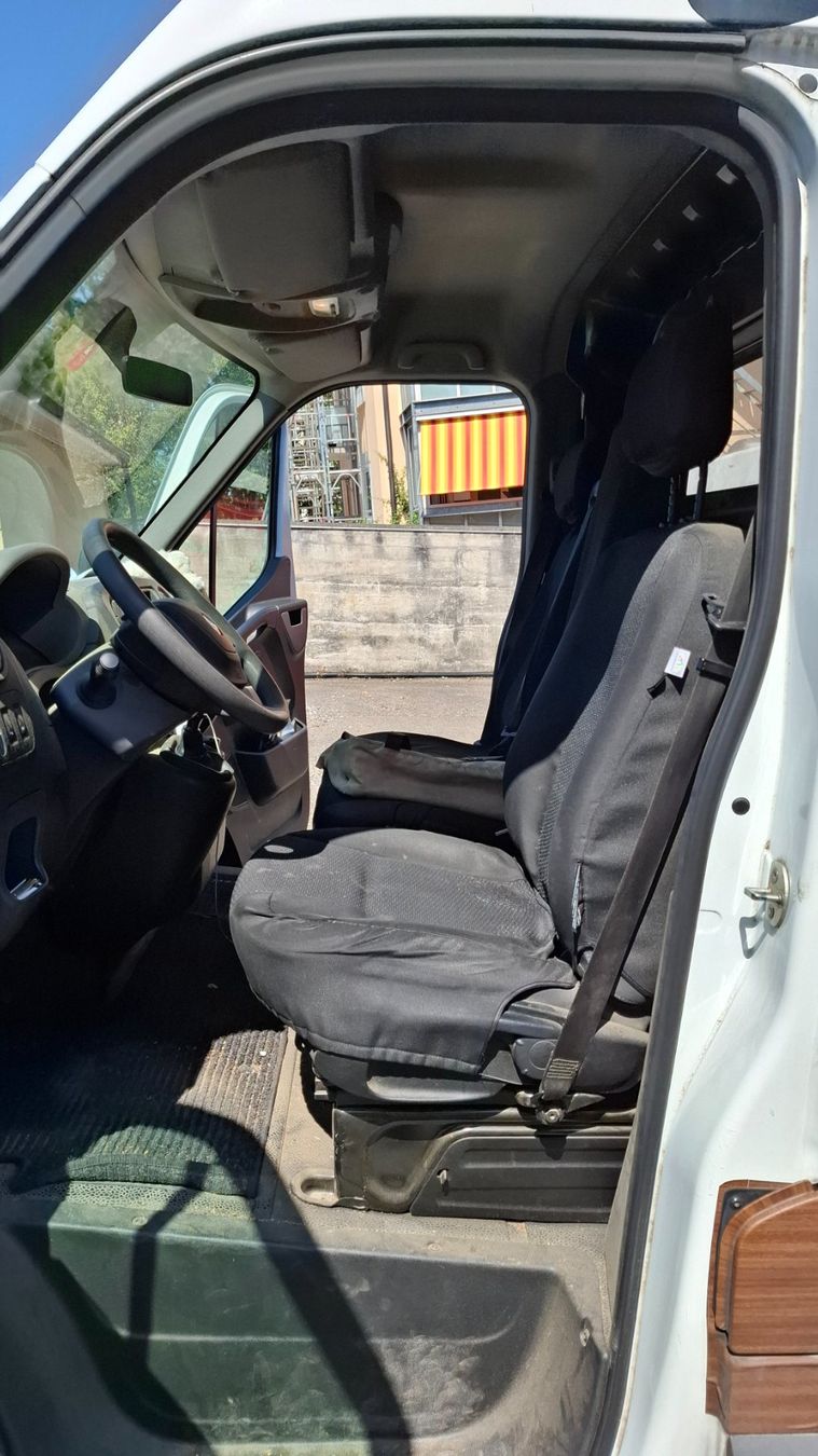 Renault Veicoli commerciali: Renault Master T33 dCi125 – Usato da Bottmingen venduto da Schreinerei_Nix_GmbH 7