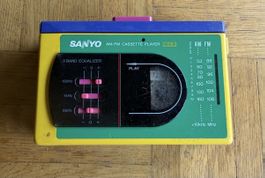 Lettore cassette Sanyo AM/FM EQ 3 bande usato