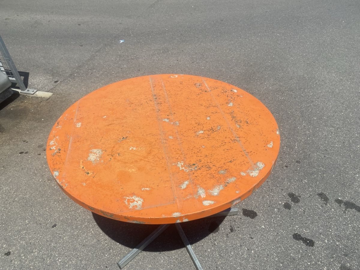Tische: À repeindre, table jardin en métal  – Defekt aus Concise von collinet.1426 2