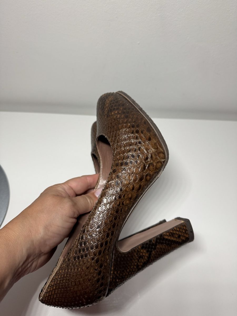 Damenschuhe: L’Autre Chose python pumps – Gebraucht aus Lugano von fla_gk6h 3