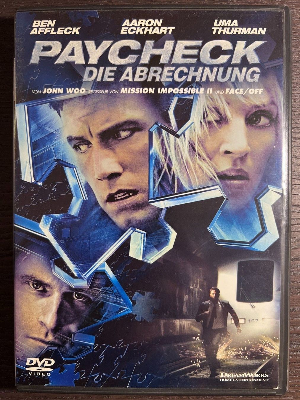 Tutti i DVDs: Paycheck - Die Abrechnung – Usato da Zürich venduto da FilmFreunde