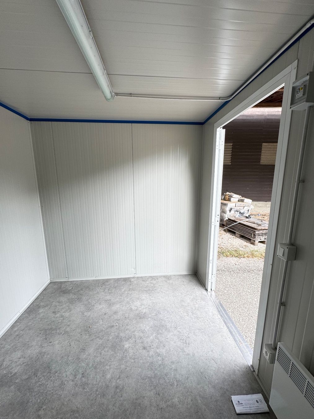 Contenitori edile: Container de bureau 3 x 2.40 m – Nuovo (secondo la descrizione) da Brislach venduto da Lea_bggmbh 4