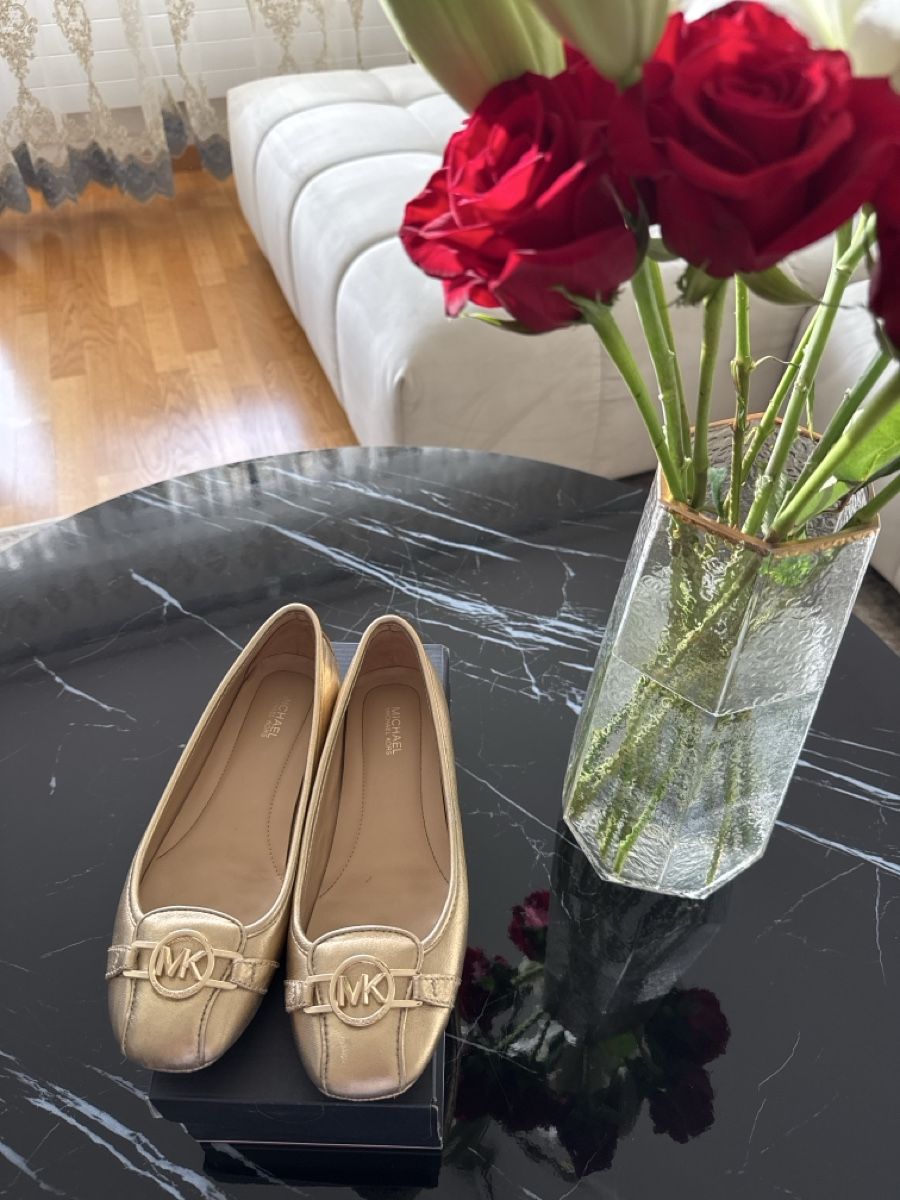 Michael Kors Scarpe da donna: Michael Kors ballerinas – Usato da Adlikon b.Regensdf venduto da mas_v5jm 3