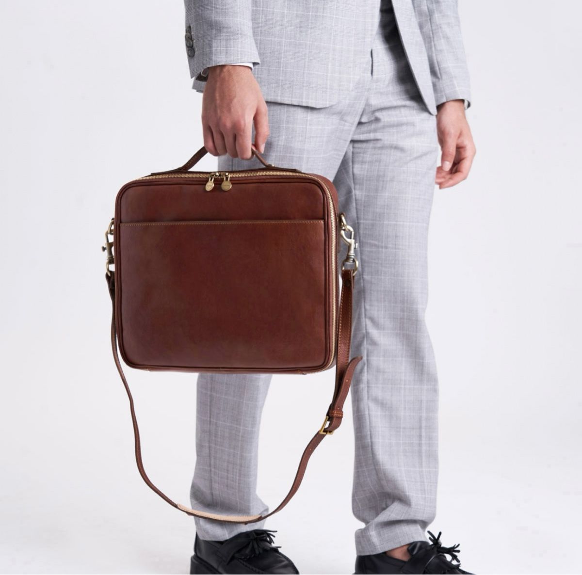 Koffer & Taschen: Laptoptasche aus Leder Seattle – Neu und originalverpackt aus Wittenbach von WWW.DRILUBAGS.CH 1
