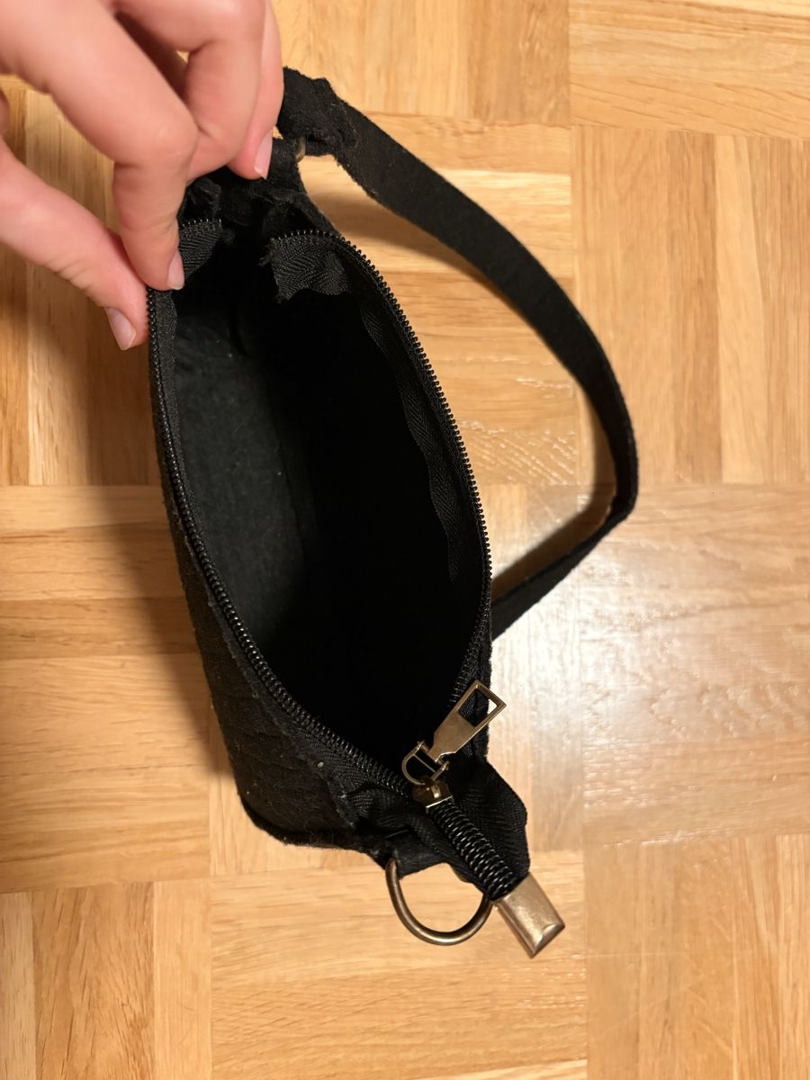 Borse & Zaini: Handtasche schwarz  – Nuovo (secondo la descrizione) da Herzogenbuchsee venduto da Gd.5 1