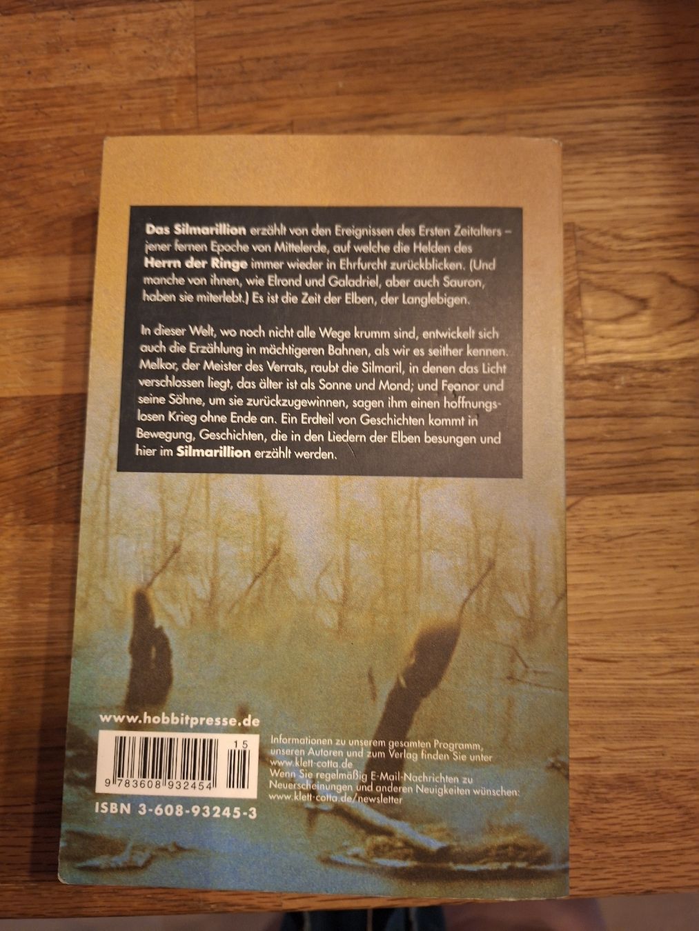 Libri: J.R.R. Tolkien Das Silmarillion  – Usato da Bärau venduto da wid_7yqd 1