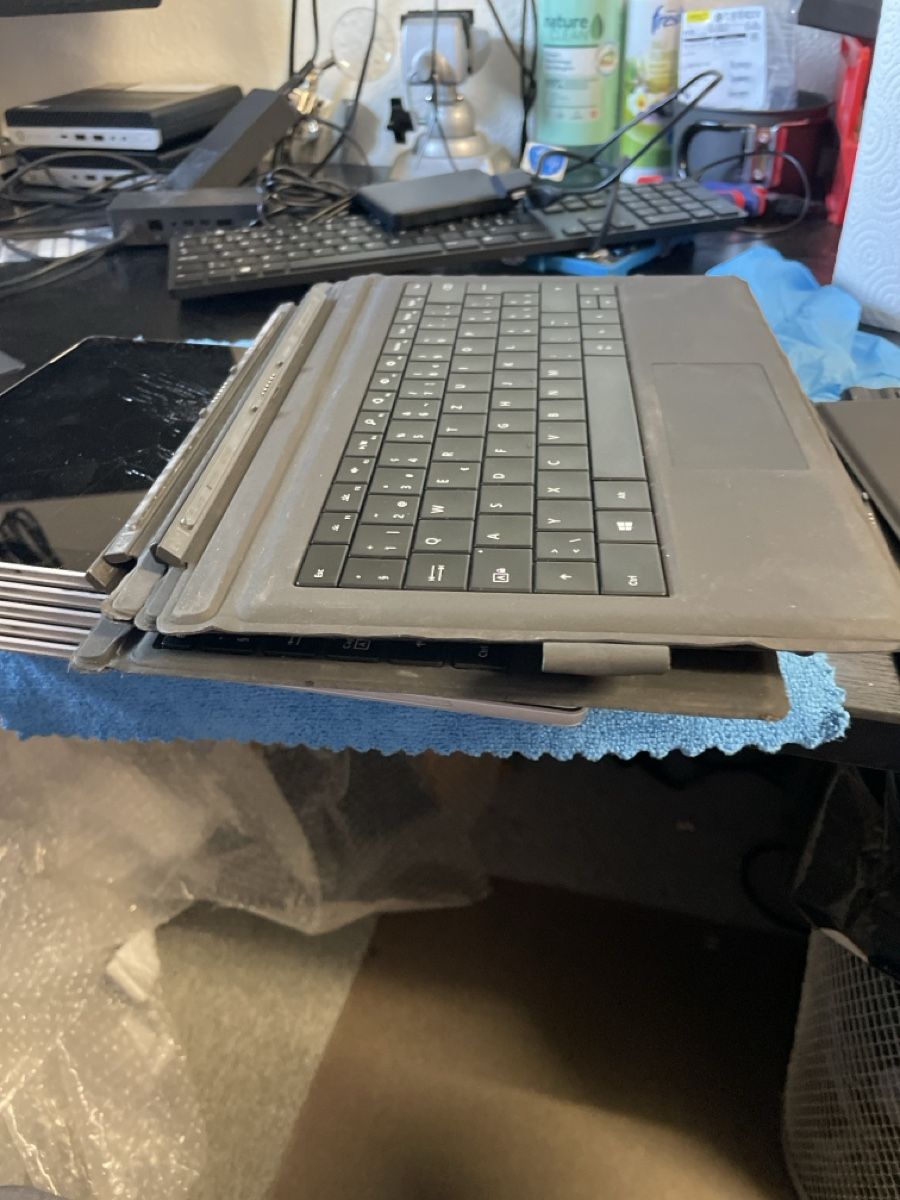 Microsoft Notebook: Bündel Surface Pro 7 Def. – Difettoso da Abtwil sg venduto da Kueng.MultiOutlet 6